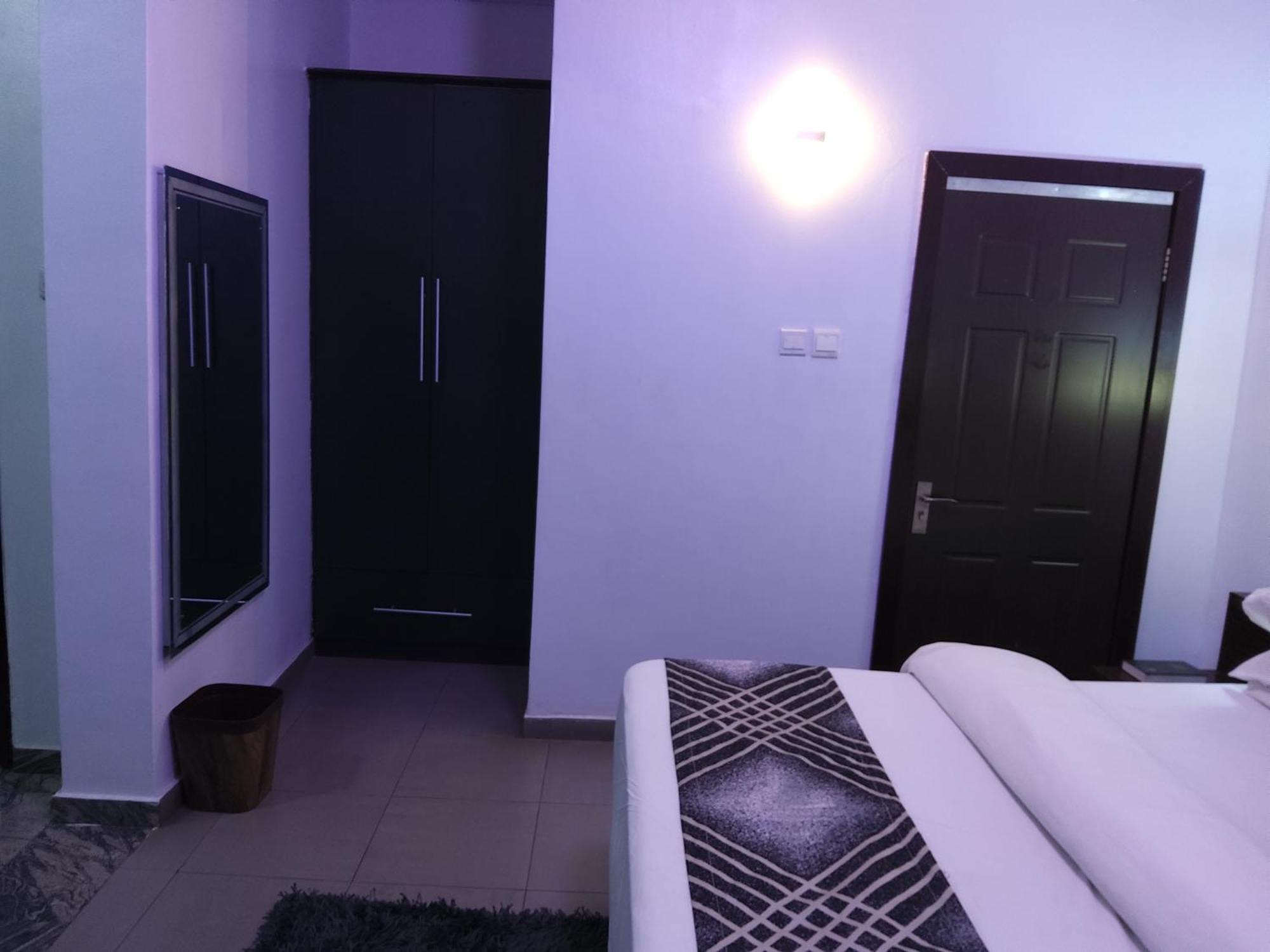 Crownedge Hotels Ikeja Kültér fotó