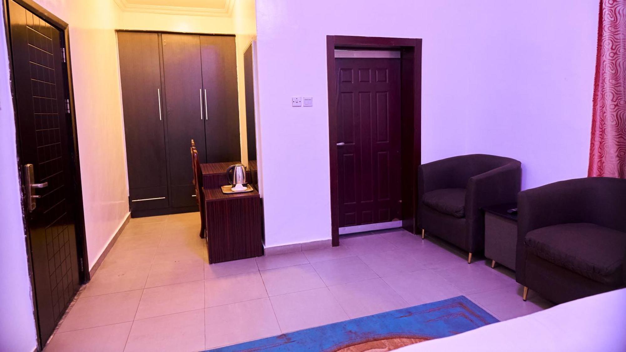 Crownedge Hotels Ikeja Kültér fotó