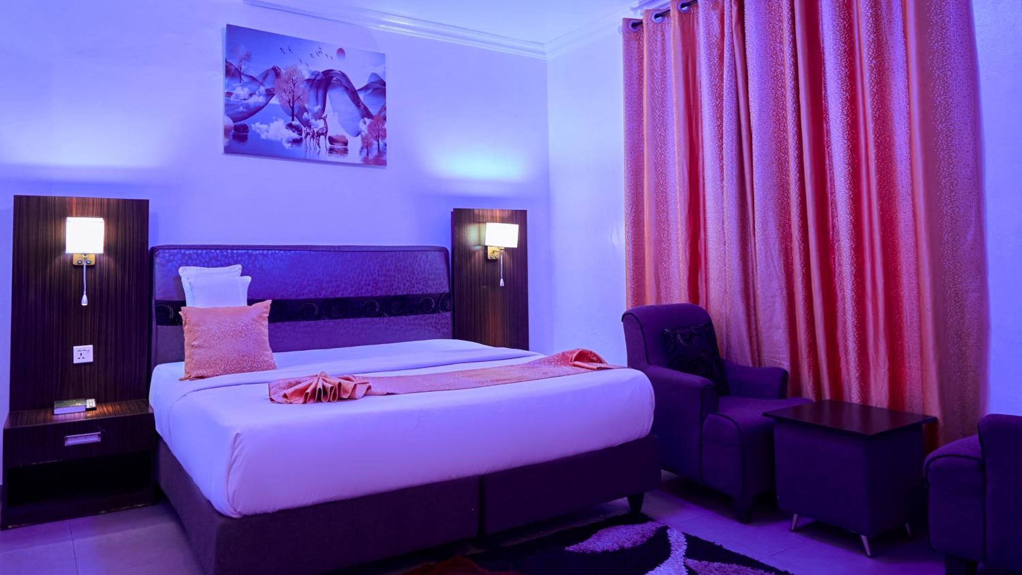 Crownedge Hotels Ikeja Kültér fotó