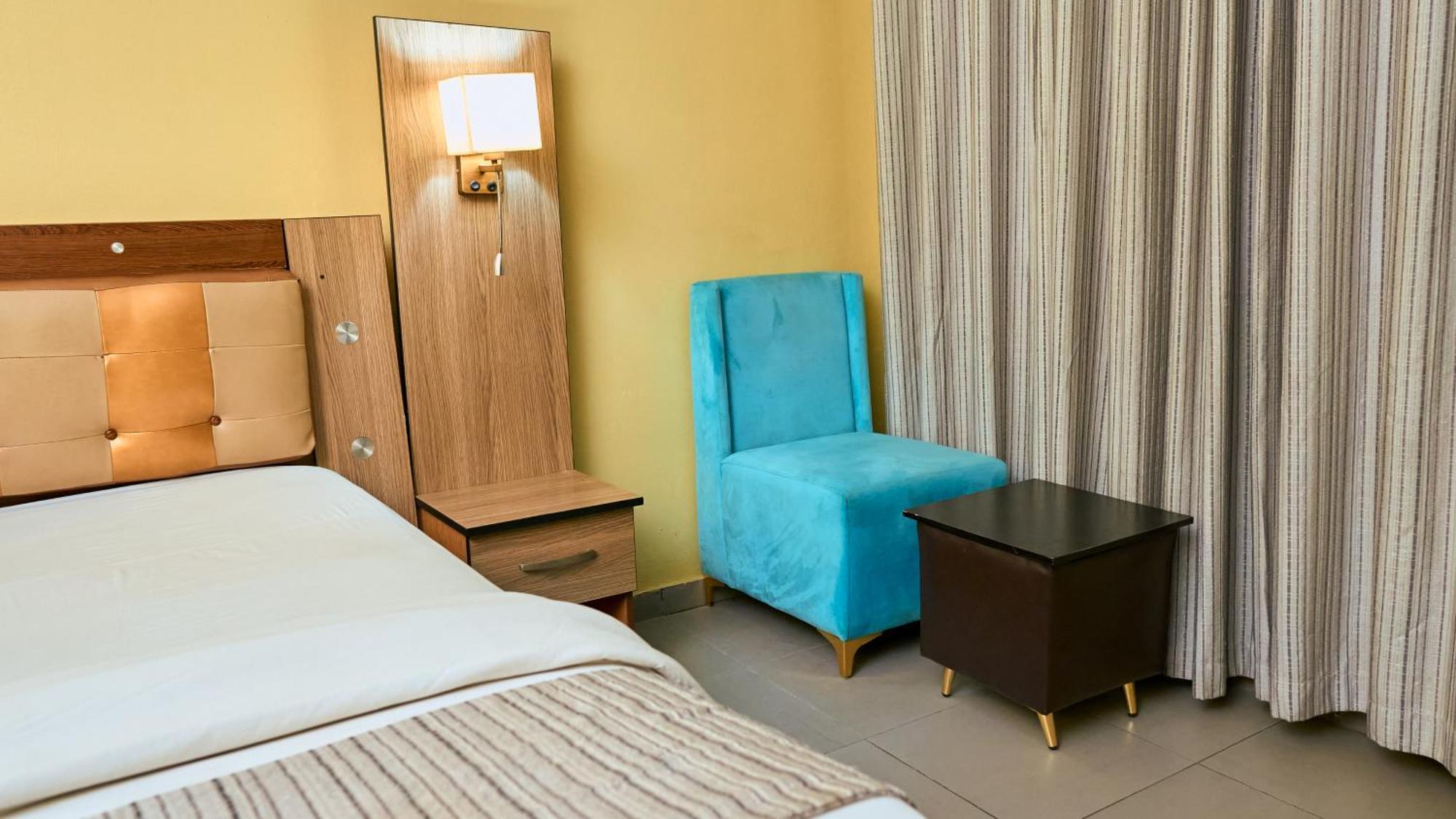 Crownedge Hotels Ikeja Kültér fotó